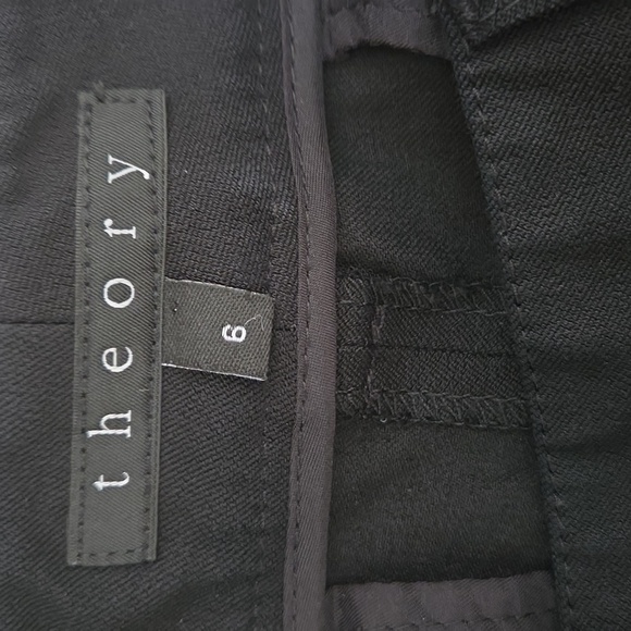 Theory | Classic Black Skinny Pants Size 6 - Picture 3 of 6